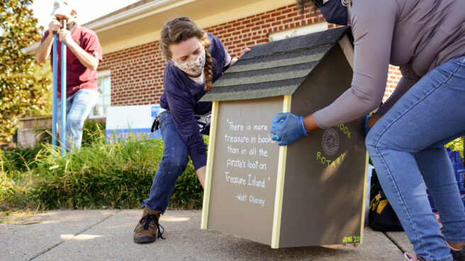 UWGRP Site Photo LittleFreeLibrary