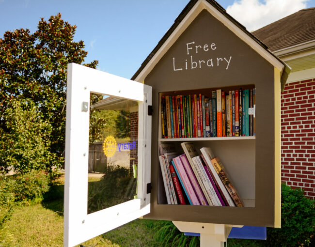 UWGRP Site Photo LittleFreeLibrary